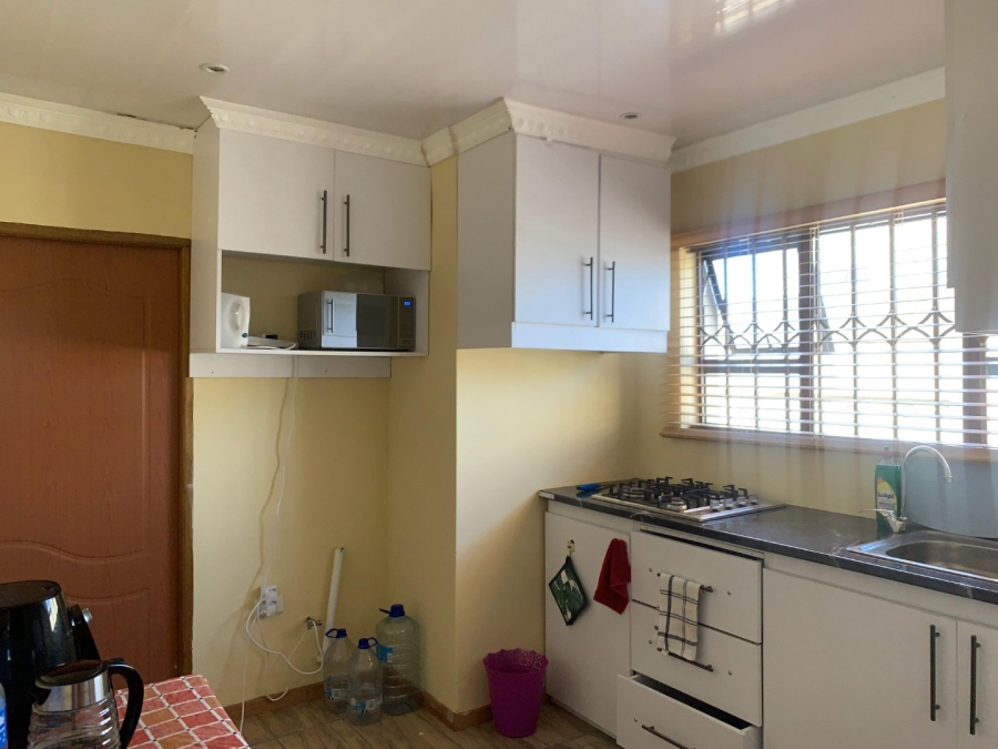 5 Bedroom Property for Sale in Baysville Eastern Cape